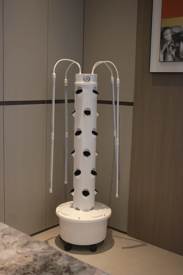 24plant-03 Ovelium 24-Plant Hydroponic Tower in a modern living room